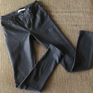 Black Levi 711 Skinny Women’s Jeans